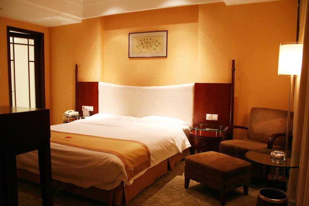 טאי יואן Longcheng International Hotel חדר תמונה